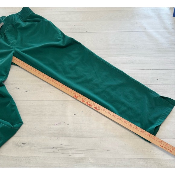 Figs scrub set pants and matching top hunter green womens size medium - Picture 8 of 11